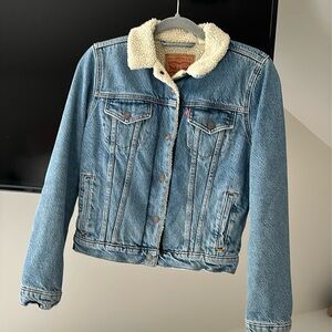Levi’s Original Sherpa Trucker Jacket